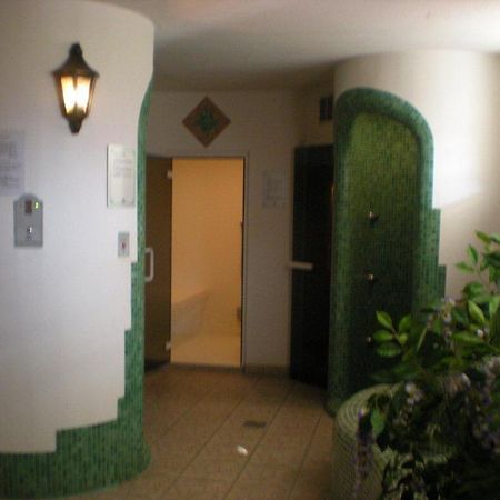 Albergo Fiordaliso Canazei Exterior foto
