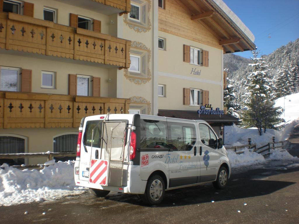 Albergo Fiordaliso Canazei Exterior foto